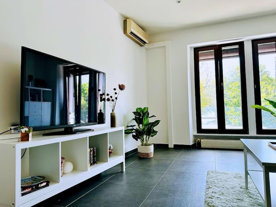 Montreux Lake Side Apartment! Ngoại thất bức ảnh